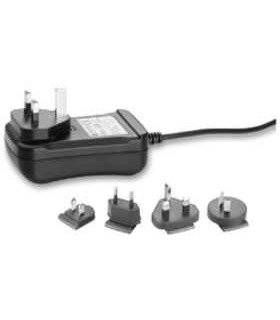 Adaptor universal 110-230V